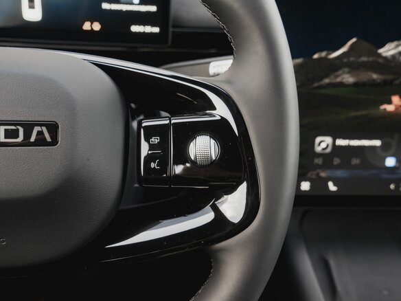 2025 Omoda C7, белый - вид 12