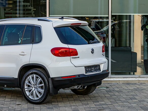2013 Volkswagen Tiguan I Рестайлинг, белый, 1325000 рублей - вид 9