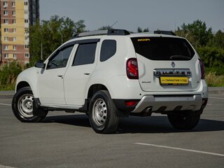 2017 Renault Duster I Рестайлинг, белый, 849000 рублей, вид 2