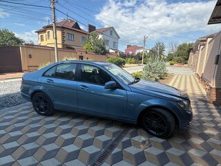 2009 Mercedes-Benz C-Класс 200 III (W204), голубой, 1100000 рублей, вид 4