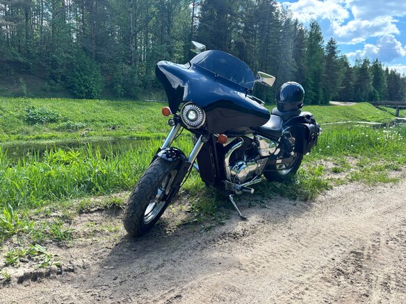 1997 Suzuki Desperado VZ400, чёрный, 300000 рублей - вид 1