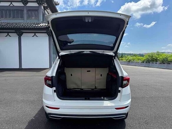 2022 Skoda Karoq I Рестайлинг, белый - вид 15