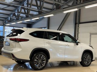 2026 Toyota Highlander IV (XU70), белый, 5399000 рублей, вид 4