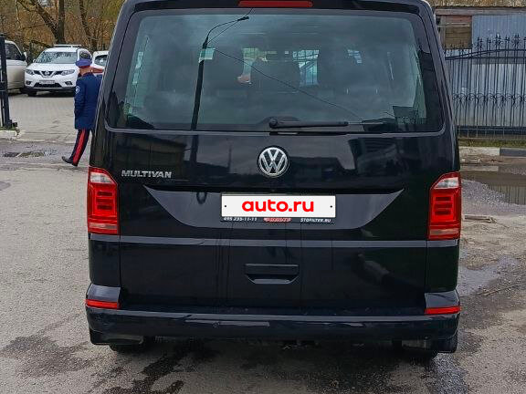 2019 Volkswagen Multivan, чёрный, 4690000 рублей - вид 20