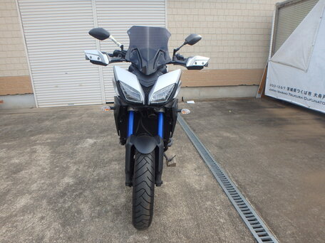 2015 Yamaha MT-09 Tracer (FJ-09), серебристый, 800000 рублей, вид 4