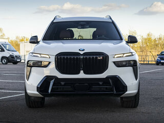 2022 BMW X7 40i I (G07) Рестайлинг, белый, 10777299 рублей, вид 3