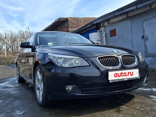 2008 BMW 5 серии 525xi V (E60/E61) Рестайлинг, чёрный, 1250000 рублей, вид 3