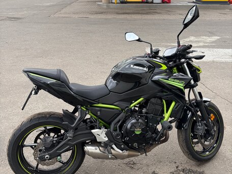 2021 Kawasaki Z 650, зелёный, 599999 рублей, вид 5