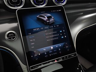 2025 Mercedes-Benz GLC 300 II (X254), чёрный, 7450000 рублей, вид 4