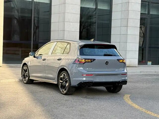2025 Volkswagen Golf VIII Рестайлинг, серый, 2701222 рублей, вид 3
