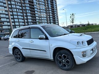 2000 Toyota RAV4 II (XA20), белый, 700000 рублей, вид 1