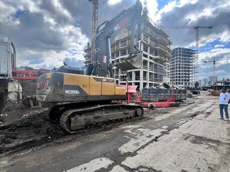 2023 Weichai Heavy WE225E2-N, чёрный, 6500000 рублей, вид 5