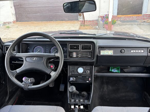 2010 Lada (ВАЗ) 2107, пурпурный, 225000 рублей - вид 8