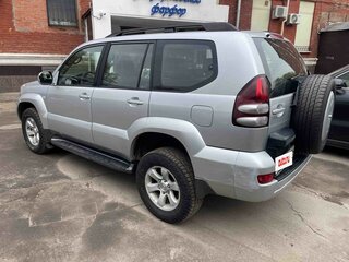 2005 Toyota Land Cruiser Prado 5-speed 120 Series, серый, 1700000 рублей, вид 5