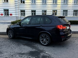 2016 BMW X5 40d III (F15), чёрный, 2600000 рублей, вид 3