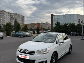 2011 Citroen C4 II, белый, 350000 рублей, вид 1