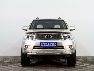 2010 Toyota Fortuner I Рестайлинг, серебристый, 2619000 рублей, вид 2