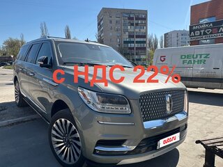 2018 Lincoln Navigator L IV, серый, 7000000 рублей, вид 2