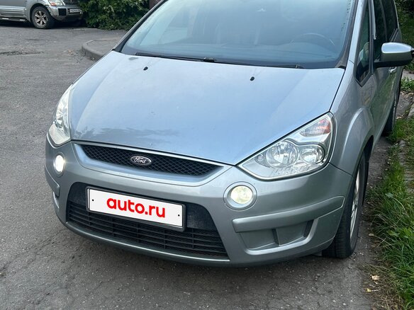 2008 Ford S-MAX I, серебристый, 750000 рублей