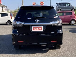 2017 Toyota Wish II Рестайлинг, чёрный, 1545000 рублей, вид 4