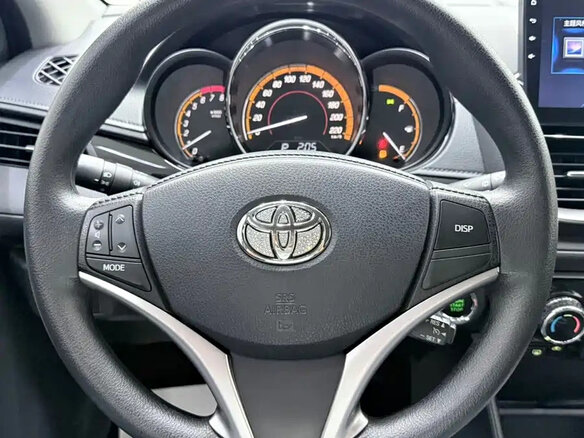 2022 Toyota Yaris L X XP150 Рестайлинг, белый, 1019099 рублей - вид 12
