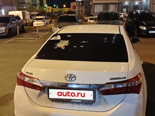 2013 Toyota Corolla XI (E160, E170, E180), белый, 1400000 рублей, вид 3