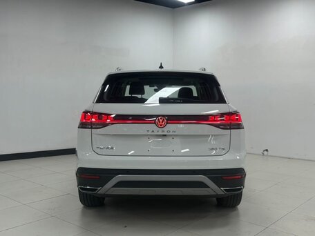 2023 Volkswagen Tayron I Рестайлинг, белый, 2390000 рублей, вид 5