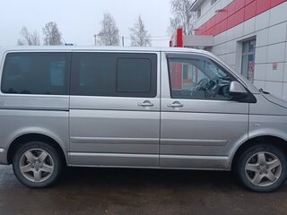 2004 Volkswagen Multivan T5, белый, 1010000 рублей, вид 2
