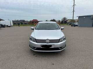 2012 Volkswagen Passat B7, серебристый, 1280000 рублей, вид 3