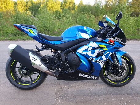 2020 Suzuki GSX-R 1000, синий, 2000000 рублей, вид 1