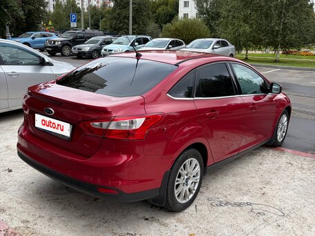2012 Ford Focus III, красный, 750000 рублей, вид 4