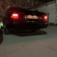 1999 Lexus LS 400 II, чёрный, 2000000 рублей, вид 4
