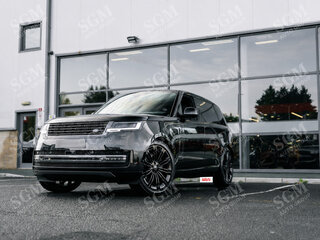2026 Land Rover Range Rover D350 MHEV Long V, чёрный, 30273000 рублей, вид 3