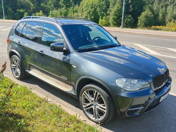 2013 BMW X5 35i II (E70) Рестайлинг, серый, 2090000 рублей - вид 5