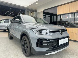 2026 Volkswagen Tharu XR, серый, 2393000 рублей, вид 3