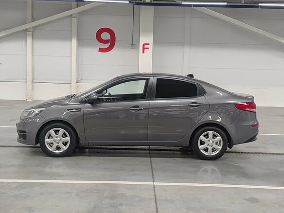 2016 Kia Rio III Рестайлинг, серый, 870000 рублей - вид 7