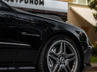 2003 Mercedes-Benz S-Класс AMG 55 AMG I (W220) Рестайлинг, чёрный, 2400000 рублей, вид 5