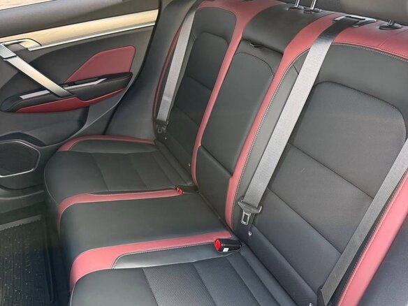 2022 Geely Coolray I, серый, 2000000 рублей - вид 17