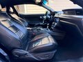 2019 Ford Mustang VI Рестайлинг, белый, 2800000 рублей - вид 9