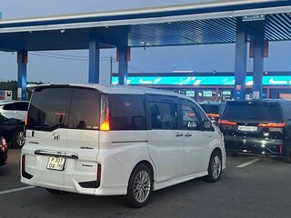 2019 Honda Stepwgn Spada V Рестайлинг, белый, 2400000 рублей, вид 5