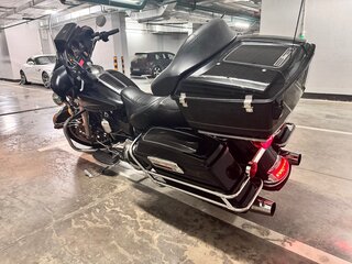 2011 Harley-Davidson Electra Glide, чёрный, 850000 рублей, вид 1