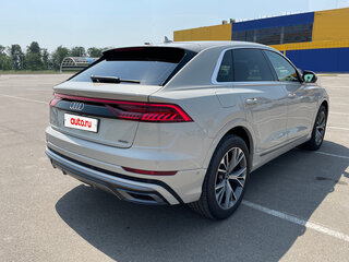 2020 Audi Q8 45 TDI I (4M), бежевый, 7200000 рублей, вид 5