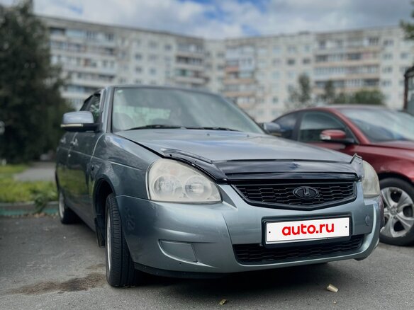2010 Lada (ВАЗ) Priora I, серый, 290000 рублей - вид 3