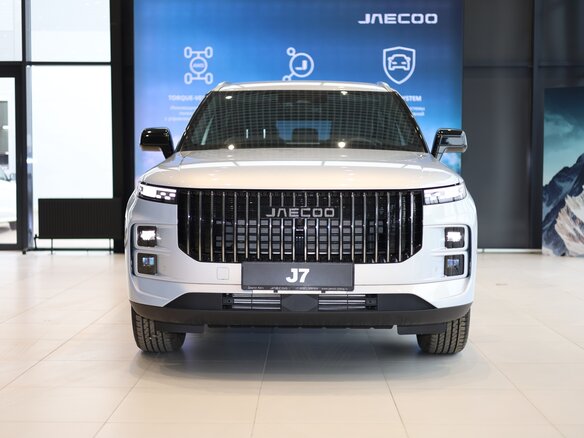 2025 Jaecoo J7 I, серебристый, 3379000 рублей - вид 2