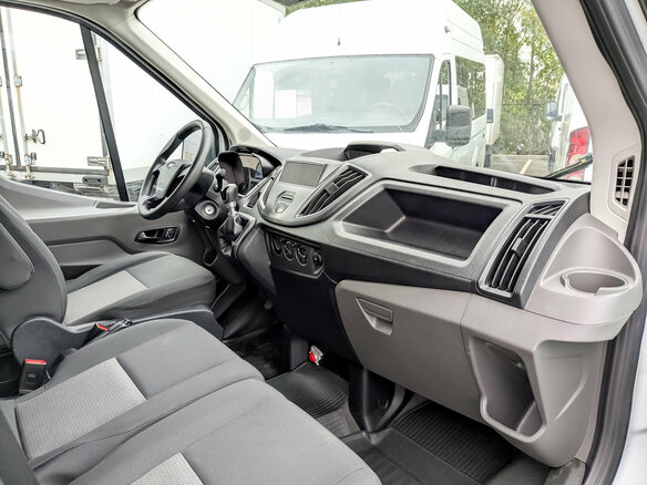 2021 Ford Transit, белый, 2595000 рублей - вид 10