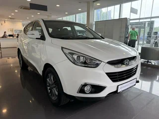 2013 Hyundai ix35 I Рестайлинг, белый, 1229000 рублей, вид 3