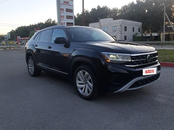 2020 Volkswagen Atlas Cross Sport I, чёрный, 2250000 рублей - вид 1