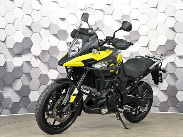 2017 Suzuki V-Strom 1000, жёлтый, 799000 рублей - вид 1