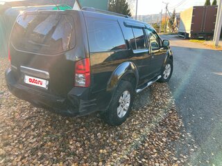 2006 Nissan Pathfinder III, чёрный, 600000 рублей, вид 4