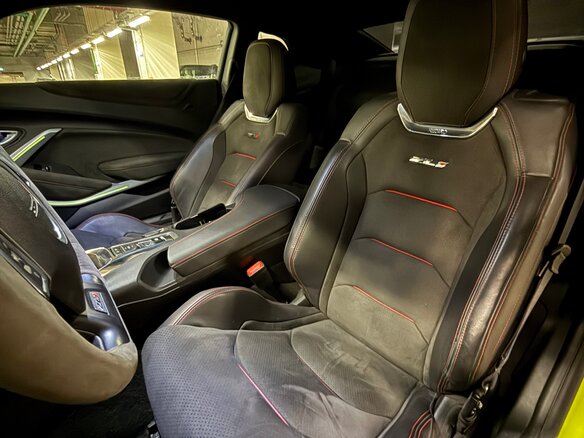 2019 Chevrolet Camaro ZL1 VI Рестайлинг, жёлтый, 6990000 рублей - вид 20